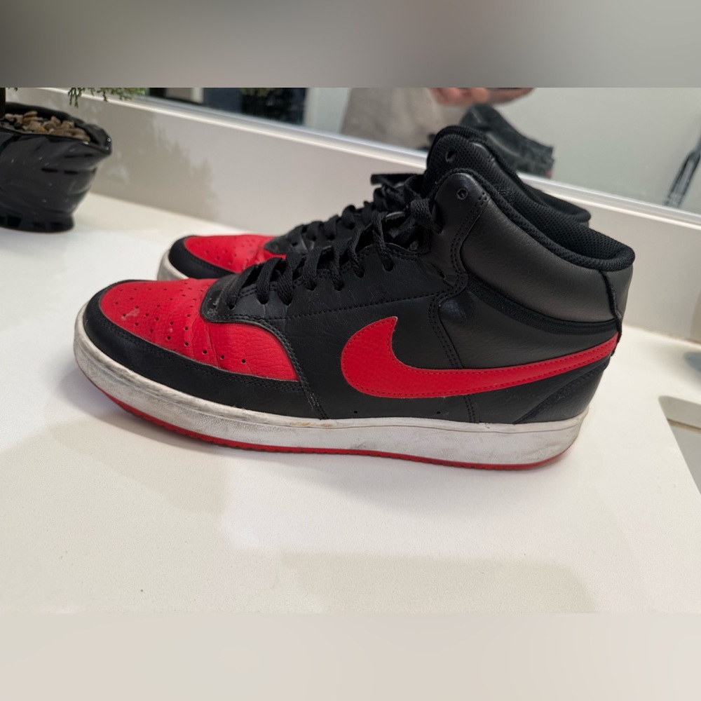 Nike Black and Red High-Top Sneakers